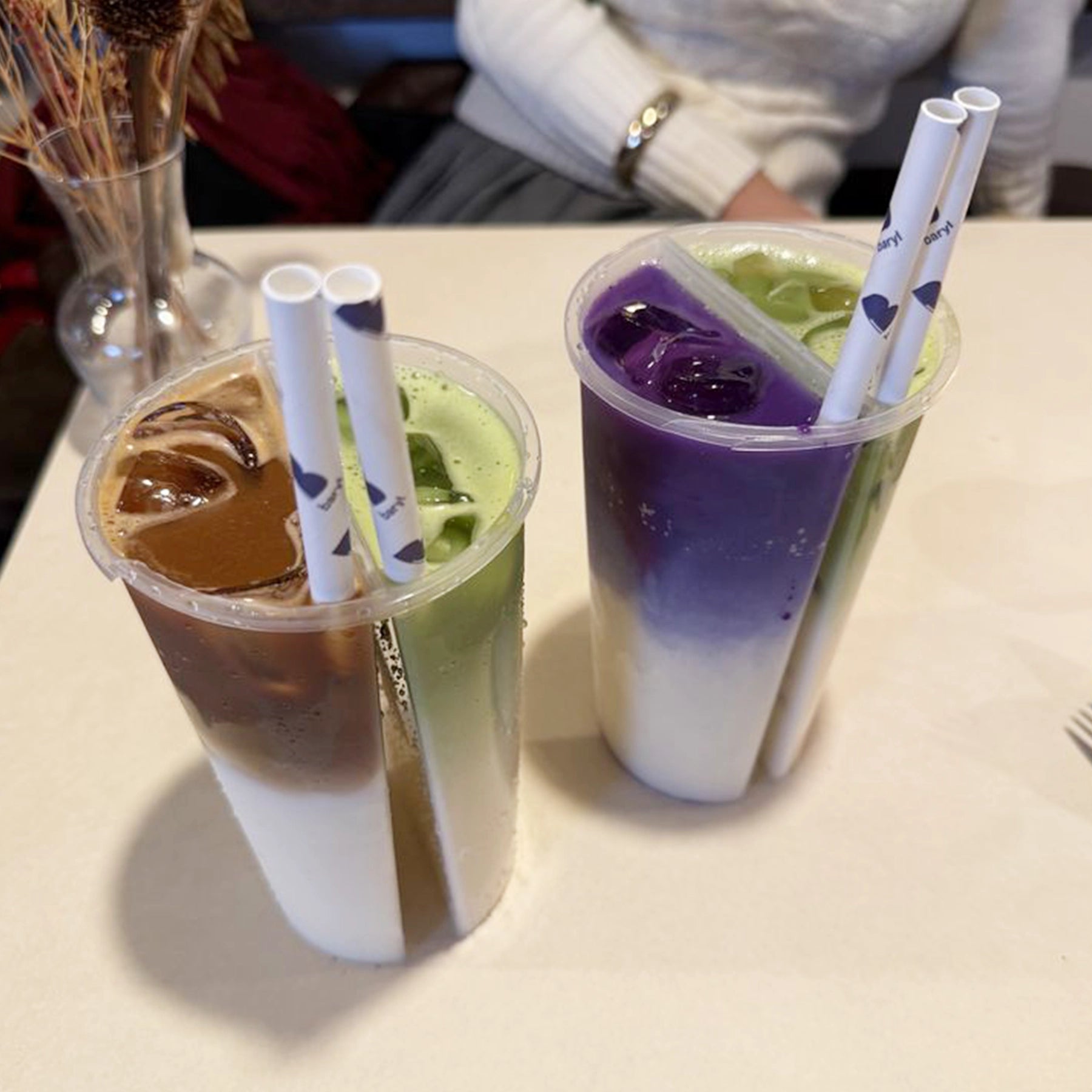Clear Plastic Twin Share Cups for Cold Drinks