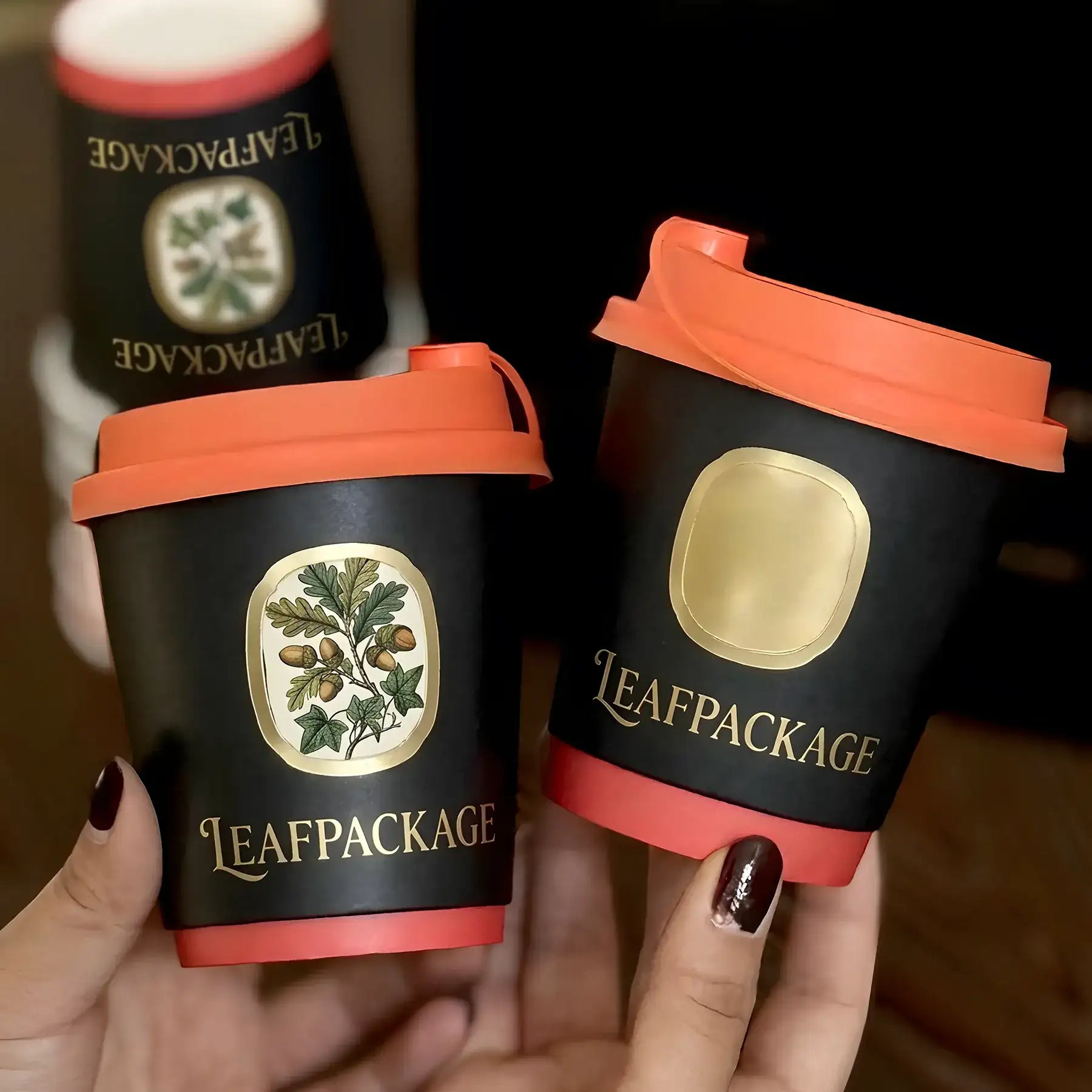 Hollow Rotating Paper Cups