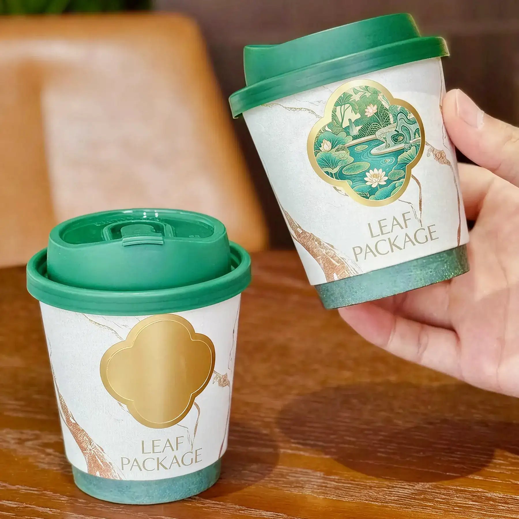 Hollow Rotating Paper Cups
